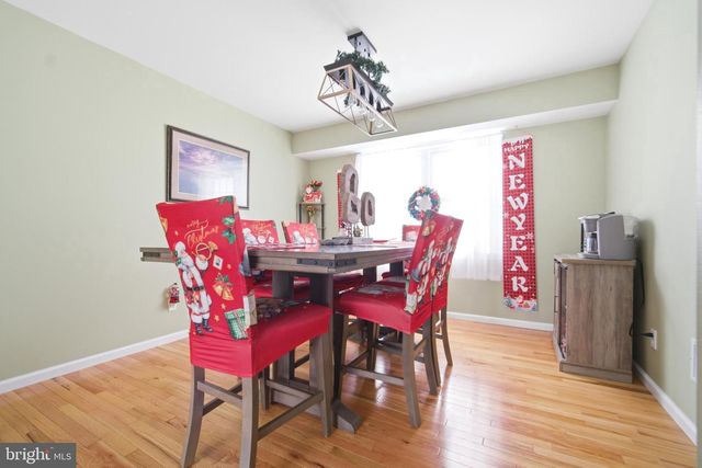 5089 MCLEAN STATION RD, Green Lane, PA 18054