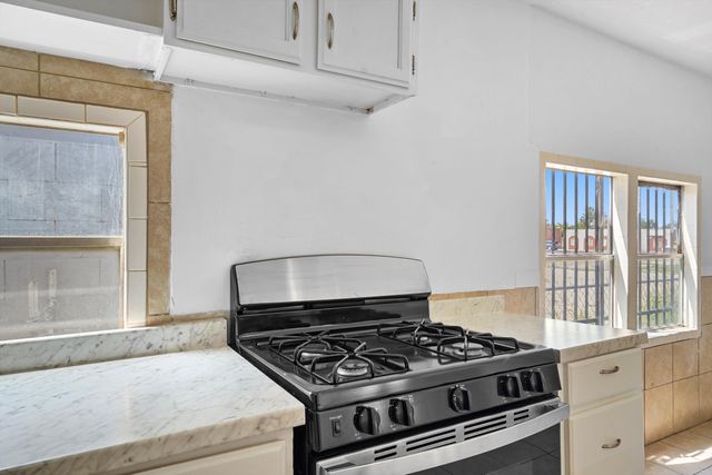 5411 4th Street NW, Albuquerque, NM 87107