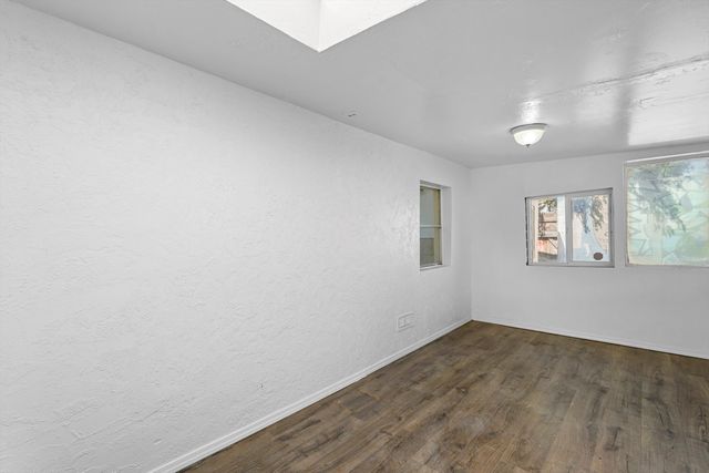 5411 4th Street NW, Albuquerque, NM 87107