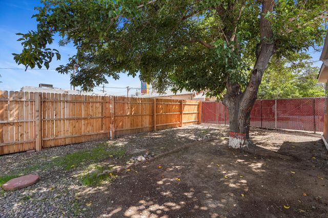 5411 4th Street NW, Albuquerque, NM 87107