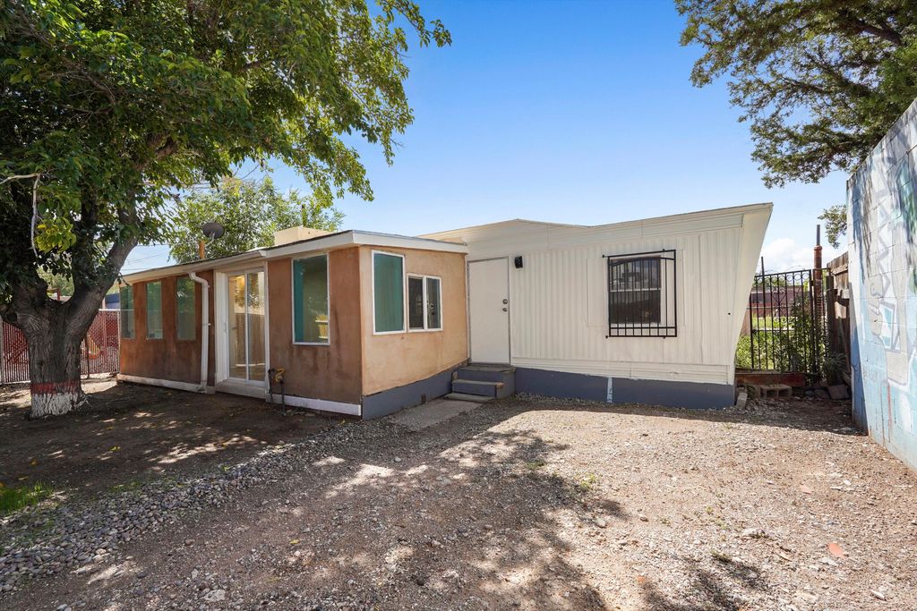 5411 4th Street NW, Albuquerque, NM 87107