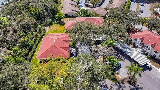 324 KNOTTWOOD COURT, Sun City Center, FL 33573
