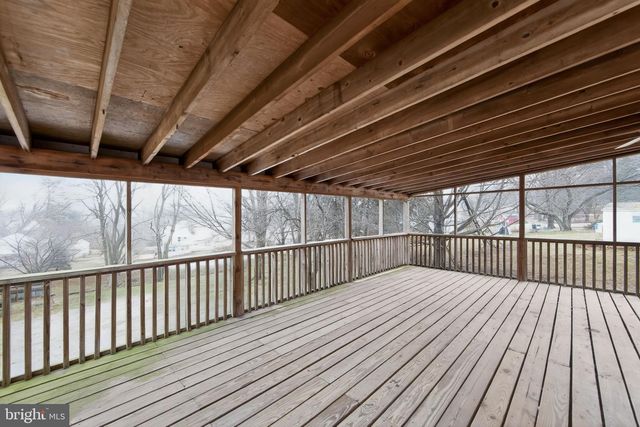 1411 HUNTERS LN, West Chester, PA 19380