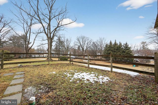 1411 HUNTERS LN, West Chester, PA 19380