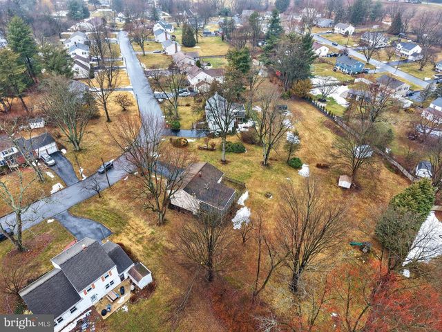 1411 HUNTERS LN, West Chester, PA 19380