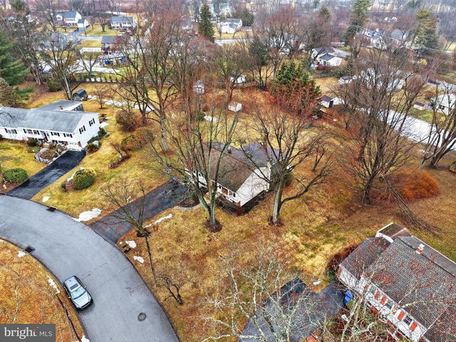 1411 HUNTERS LN, West Chester, PA 19380