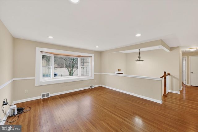 1411 HUNTERS LN, West Chester, PA 19380