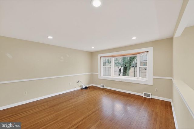 1411 HUNTERS LN, West Chester, PA 19380