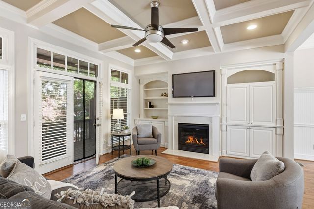 810 Highland Green Way NE, Atlanta, GA 30306