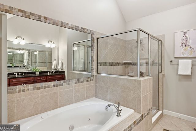 810 Highland Green Way NE, Atlanta, GA 30306