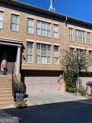 810 Highland Green Way NE, Atlanta, GA 30306