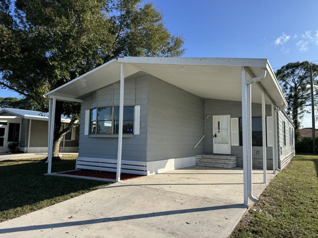 7 San Felipe, Fort Pierce, FL 34951