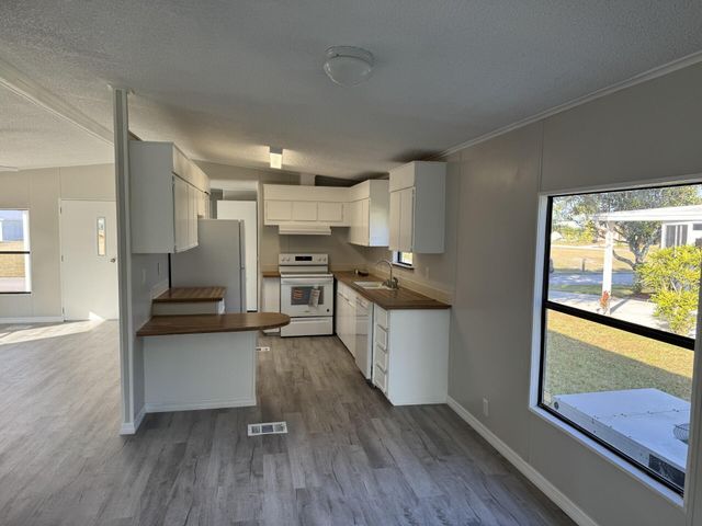 7 San Felipe, Fort Pierce, FL 34951