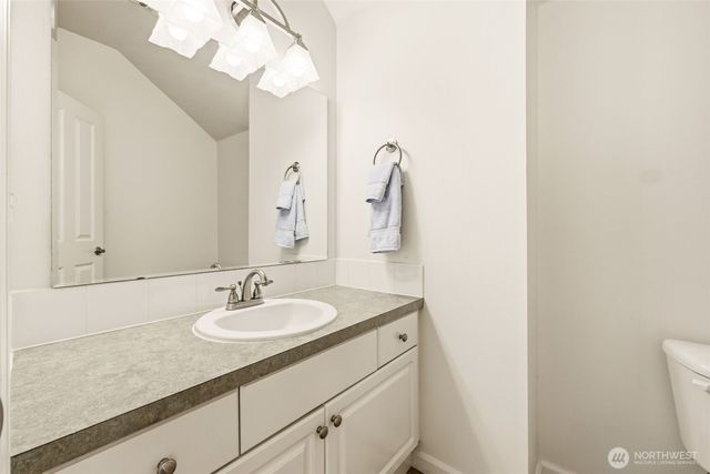 5814 61st Avenue W, University Place, WA 98467
