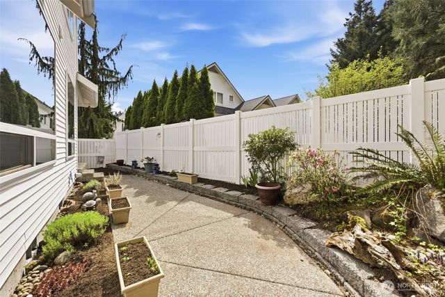 5814 61st Avenue W, University Place, WA 98467