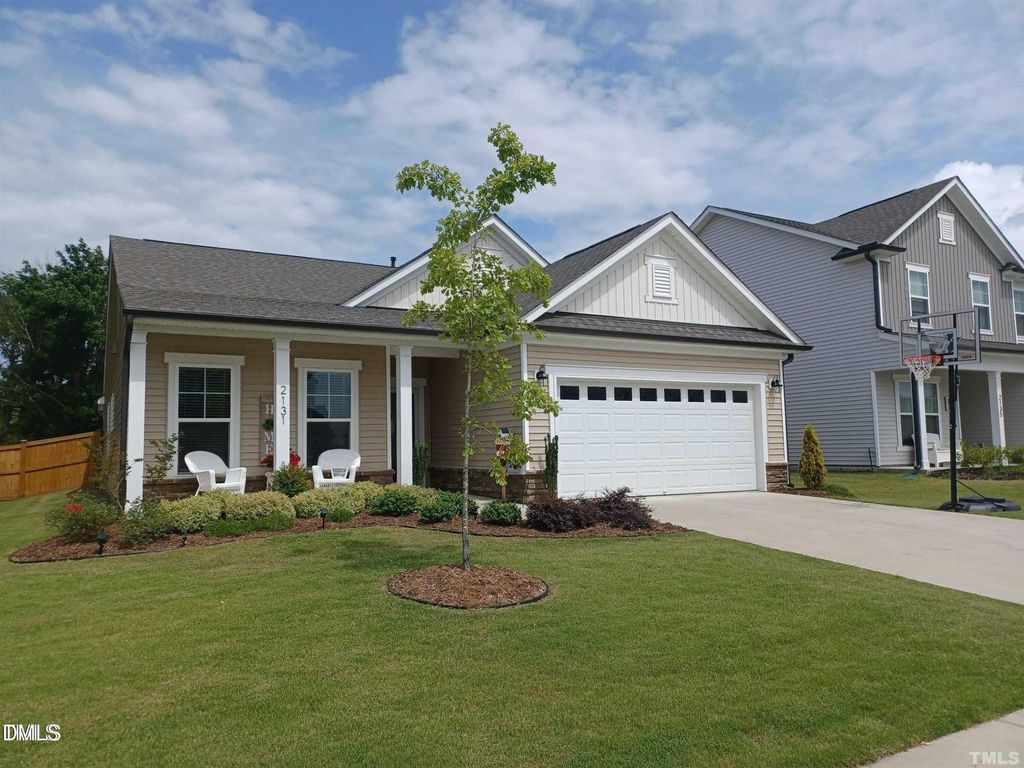 2131 Fox Chapel Place, Fuquay Varina, NC 27526