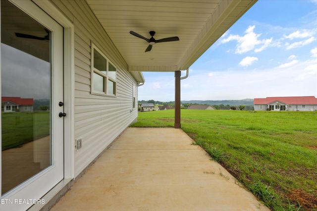 829 Wehali Tr, Kodak, TN 37764