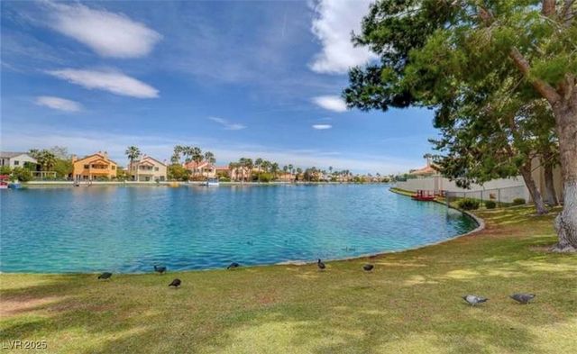 3151 Soaring Gulls Drive 2211, Las Vegas, NV 89128