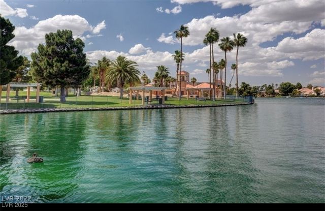 3151 Soaring Gulls Drive 2211, Las Vegas, NV 89128