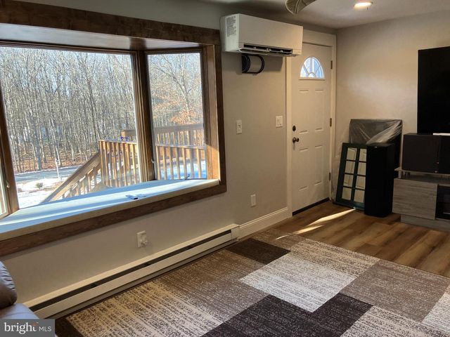 98 LENAPE TRL, Albrightsville, PA 18210