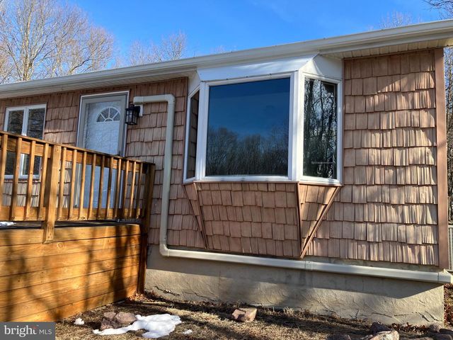 98 LENAPE TRL, Albrightsville, PA 18210