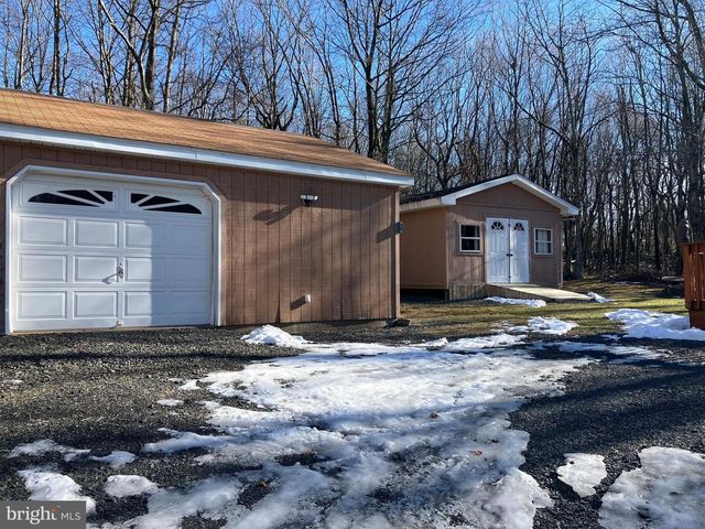 98 LENAPE TRL, Albrightsville, PA 18210