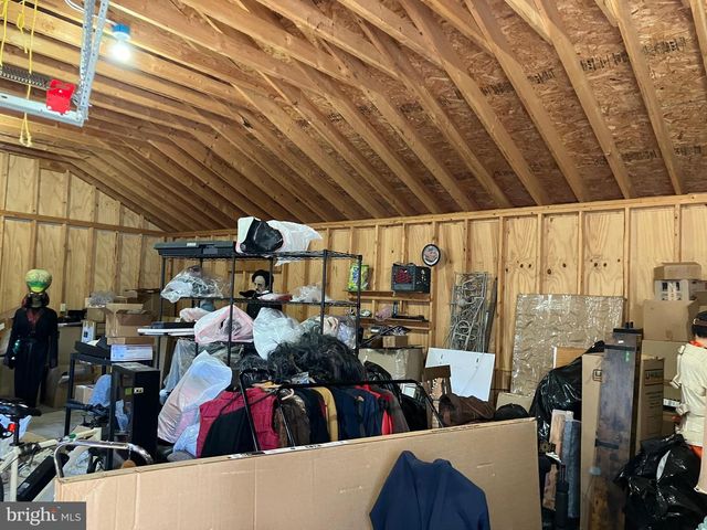 98 LENAPE TRL, Albrightsville, PA 18210