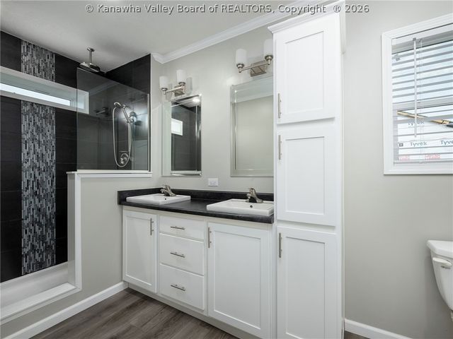 65 Cooper Way, Scott Depot, WV 25560