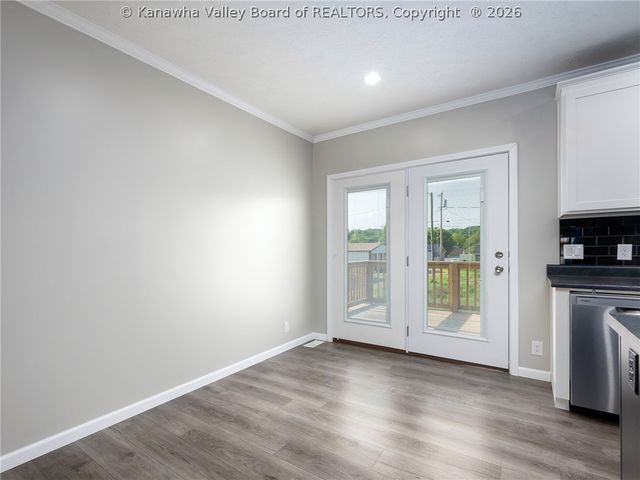 65 Cooper Way, Scott Depot, WV 25560