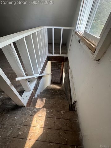 20195 Westhampton Avenue, Southfield, MI 48075