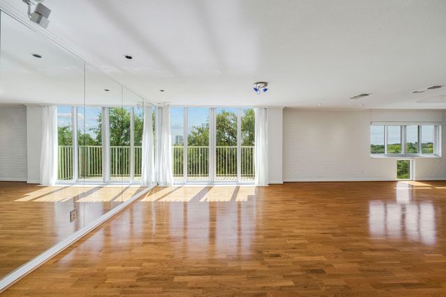 3600 Montrose Boulevard 501, Houston, TX 77006