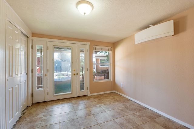 11924 Morrow Avenue NE, Albuquerque, NM 87112