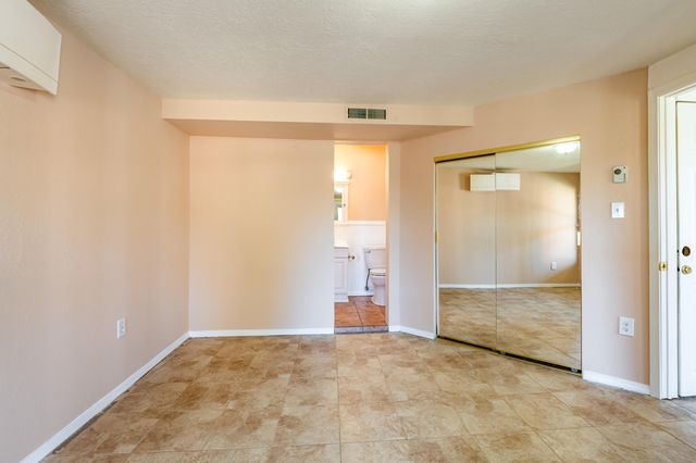 11924 Morrow Avenue NE, Albuquerque, NM 87112
