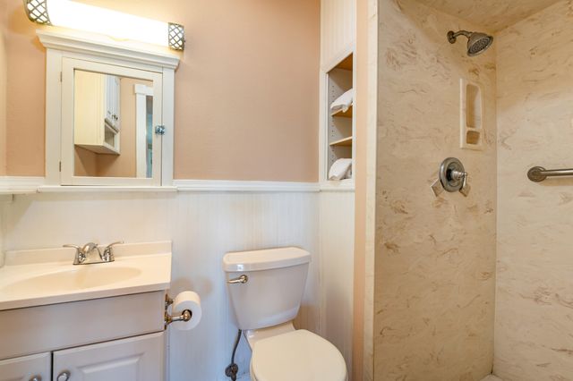 11924 Morrow Avenue NE, Albuquerque, NM 87112