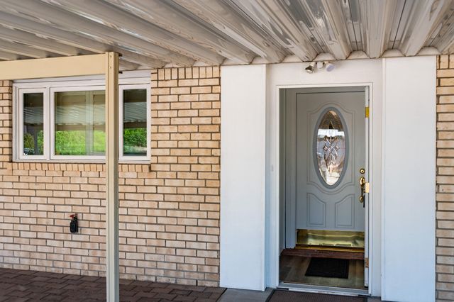 11924 Morrow Avenue NE, Albuquerque, NM 87112