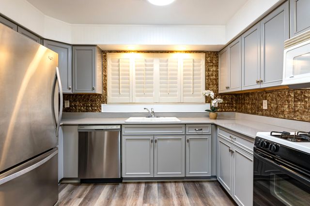 11924 Morrow Avenue NE, Albuquerque, NM 87112