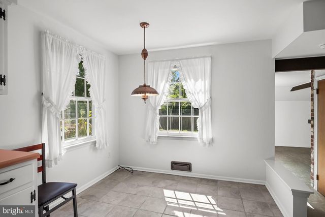 104 NANTUCKET DR, Cherry Hill, NJ 08034