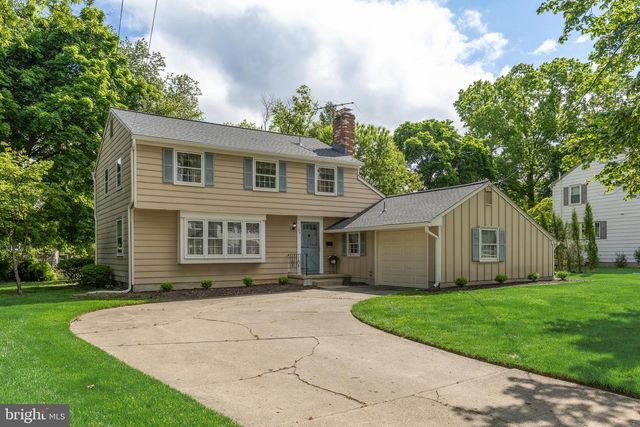 104 NANTUCKET DR, Cherry Hill, NJ 08034