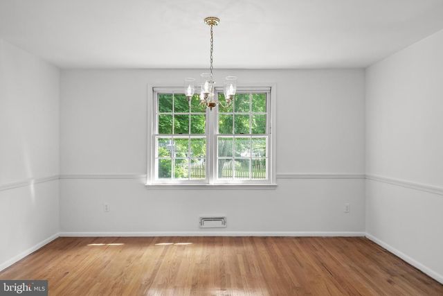 104 NANTUCKET DR, Cherry Hill, NJ 08034