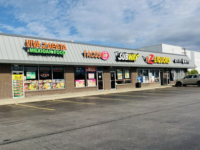 1650 W GREENLEAF Avenue 1650, Elk Grove Village, IL 60007