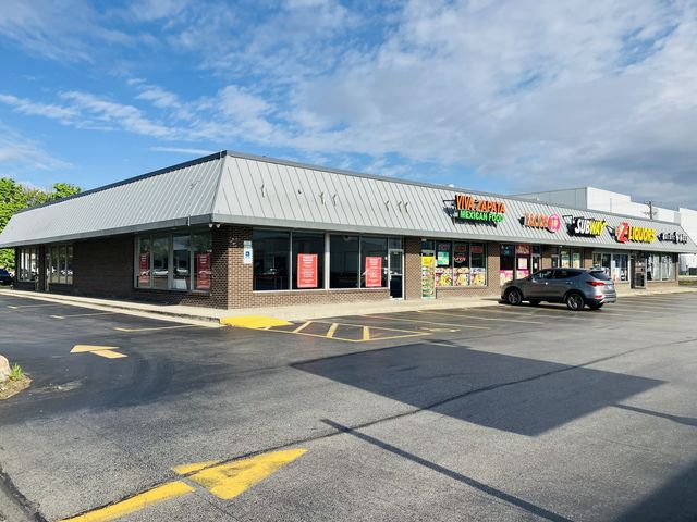 1650 W GREENLEAF Avenue 1650, Elk Grove Village, IL 60007