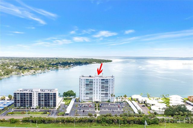 7200 SUNSHINE SKYWAY LANE S 8B, St Petersburg, FL 33711