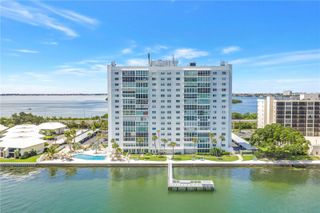 7200 SUNSHINE SKYWAY LANE S 8B, St Petersburg, FL 33711