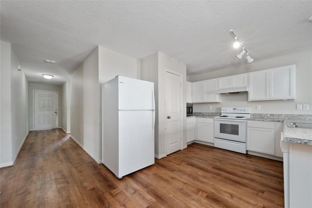 282 FIG COURT, Kissimmee, FL 34759