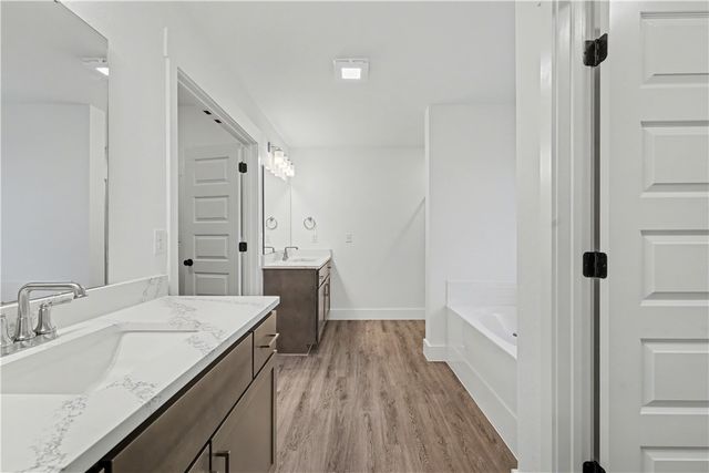 8860 Sunspire Lane, Centerton, AR 72719