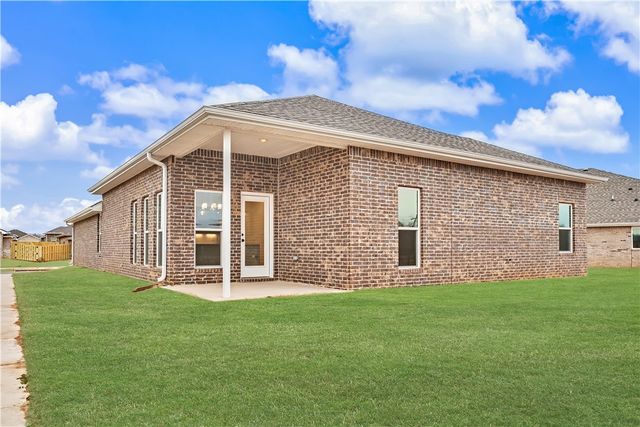8860 Sunspire Lane, Centerton, AR 72719