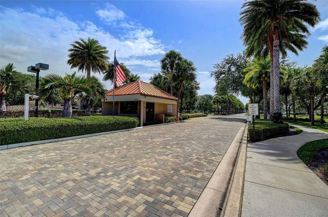 5901 Camino Del Sol 207, Boca Raton, FL 33433