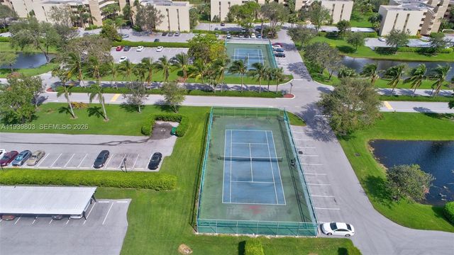 5901 Camino Del Sol 207, Boca Raton, FL 33433