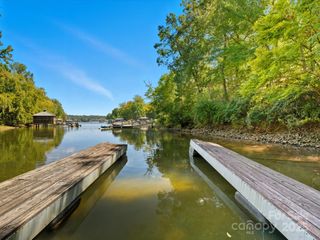 6860 Pine Moss Lane 1, Lake Wylie, SC 29710