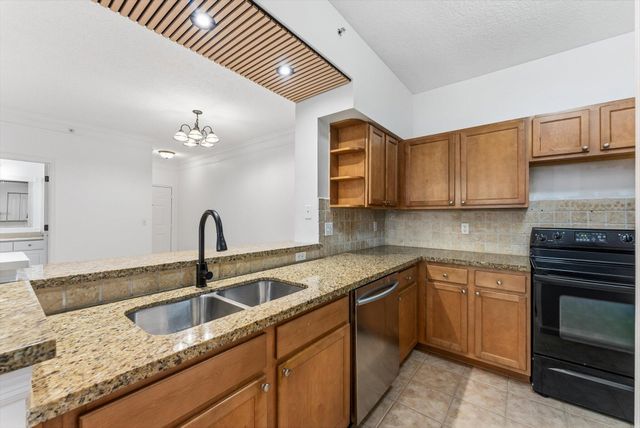 225 Murcia Drive 101, Jupiter, FL 33458